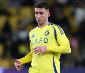 九游体育-毕包官方：FIFA拒绝国际转会证明申请，拉波尔特暂时无法加盟